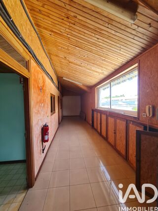  Immeuble � vendre 906 m�