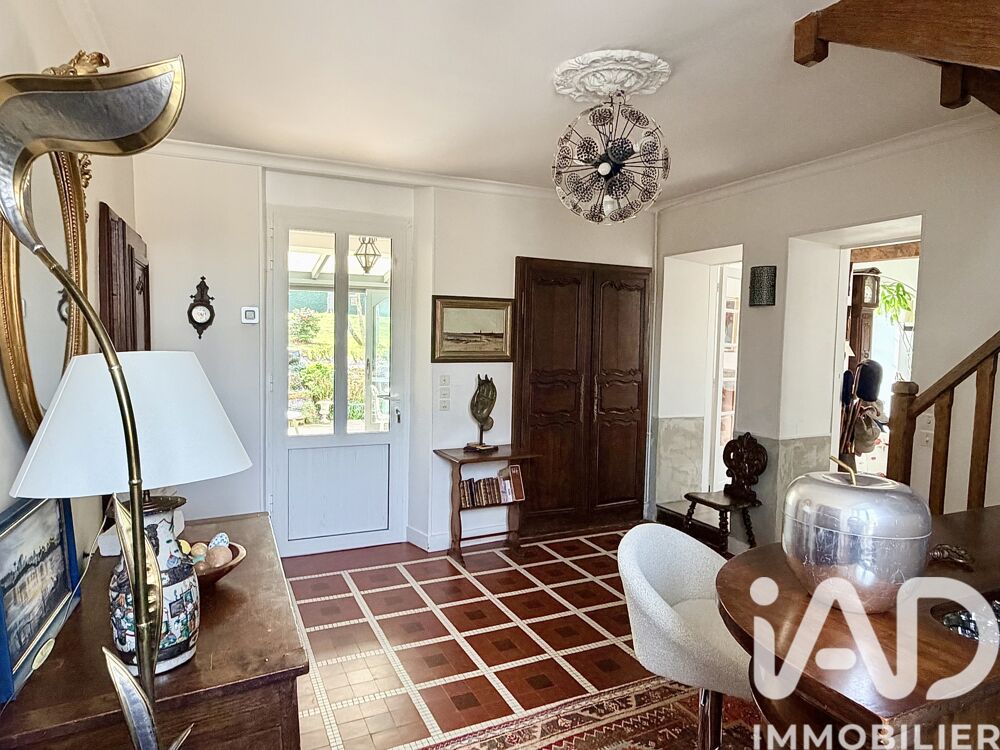 � vendre  Maison Montfort-l'Amaury (78490)