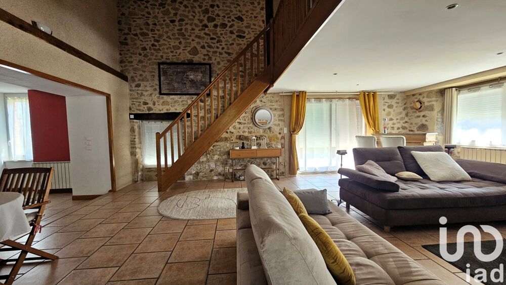 Vente Maison Vente Maison traditionnelle 7 pi�ces Montbazens