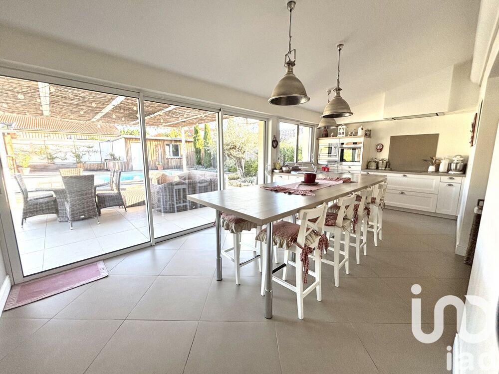  vendre  Maison Saint-Mdard-en-Jalles (33160)