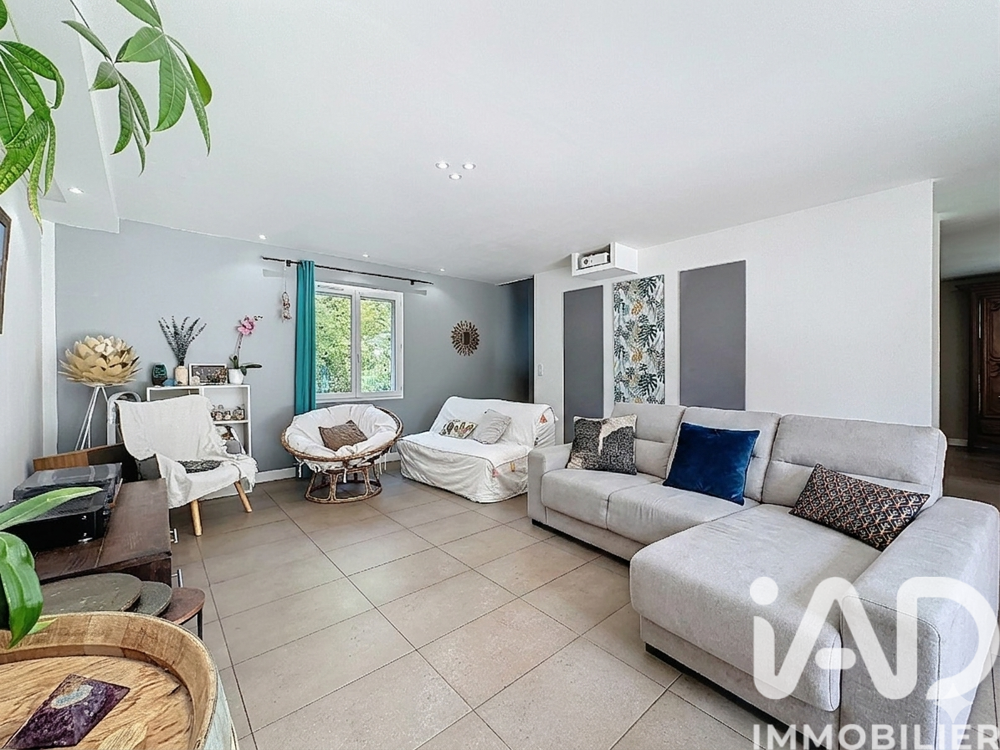 � vendre  Maison Montauroux (83440)