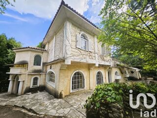  Maison � vendre 10 pi�ces 240 m�