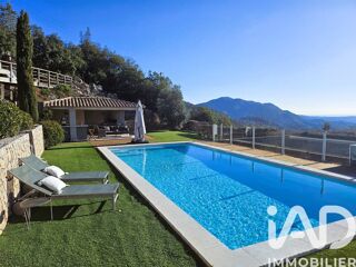  Maison � vendre 5 pi�ces 240 m�