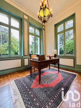  Propri�t�/ch�teau � vendre 8 pi�ces 342 m�