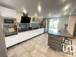  Maison  vendre 5 pices 142 m