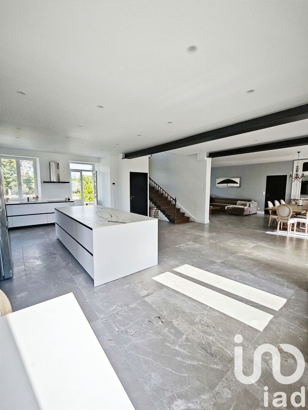  vendre  Proprit/chteau Champs-sur-Yonne (89290)