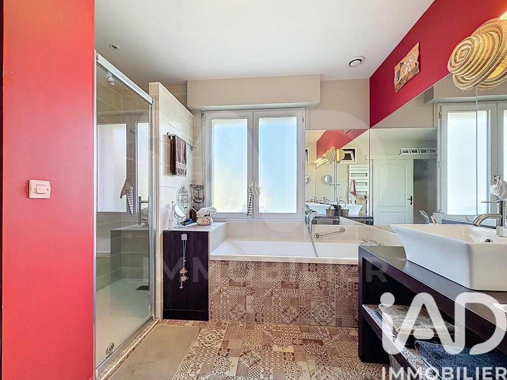 � vendre  Villa L'Houmeau (17137)