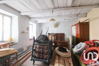  Maison  vendre 8 pices 180 m