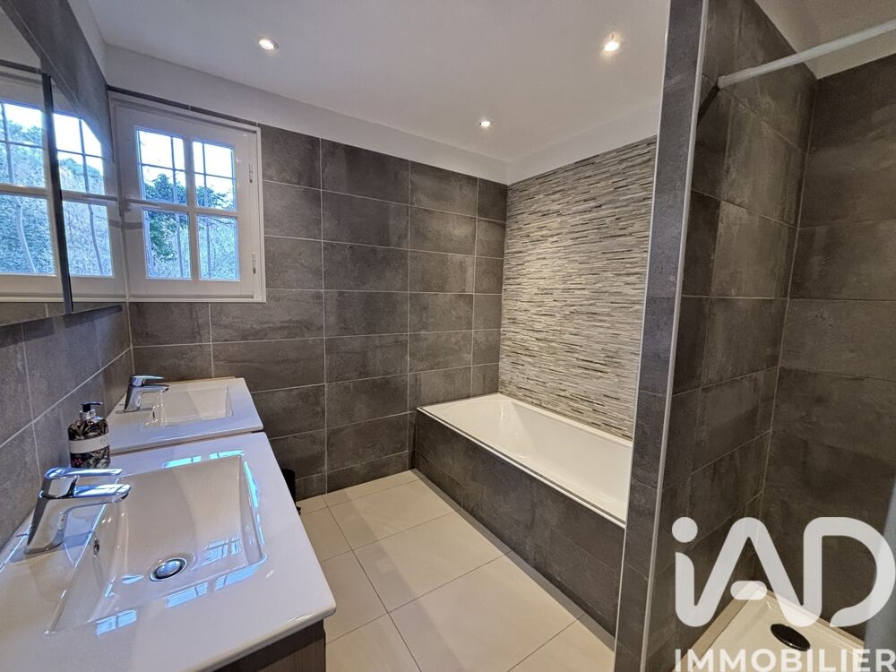 � vendre  Maison Saint-Paul-de-Vence (06570)