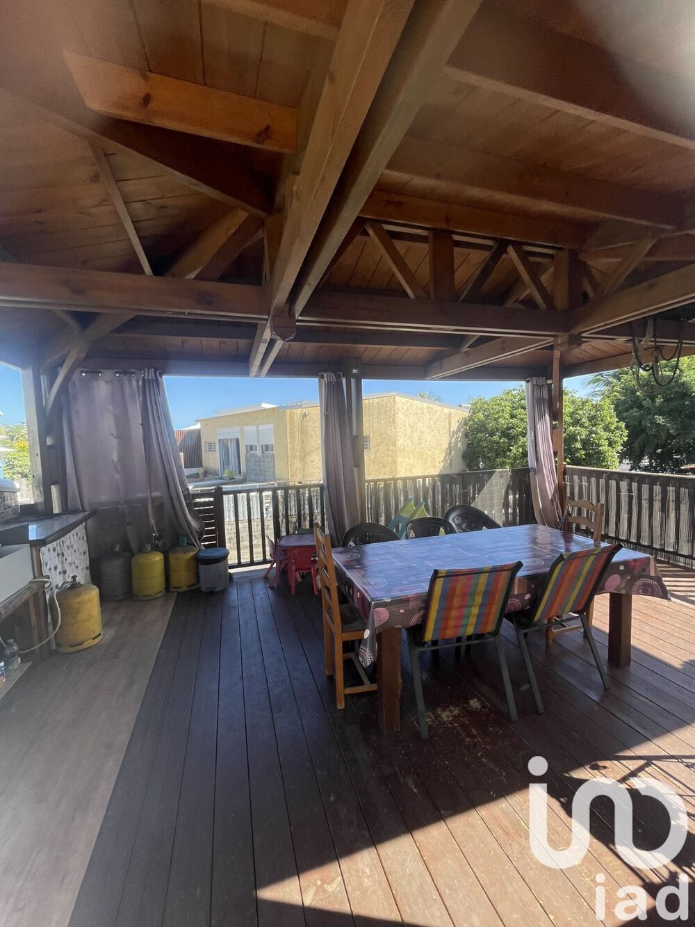 � vendre  Maison L' �tang-Sal� (97427)