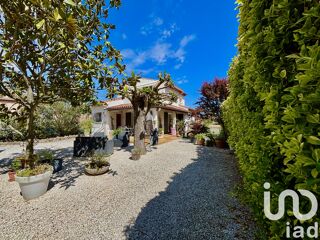  Maison  vendre 8 pices 150 m