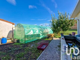  Maison � vendre 9 pi�ces 220 m�