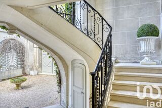  Maison � vendre 9 pi�ces 300 m�