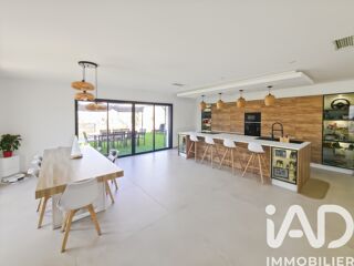  Maison � vendre 6 pi�ces 145 m�