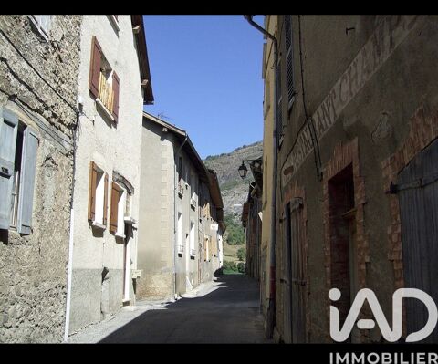   Vente Maison de village 7 pi�ces Maison - 7 pi�ce(s) - 140 m�