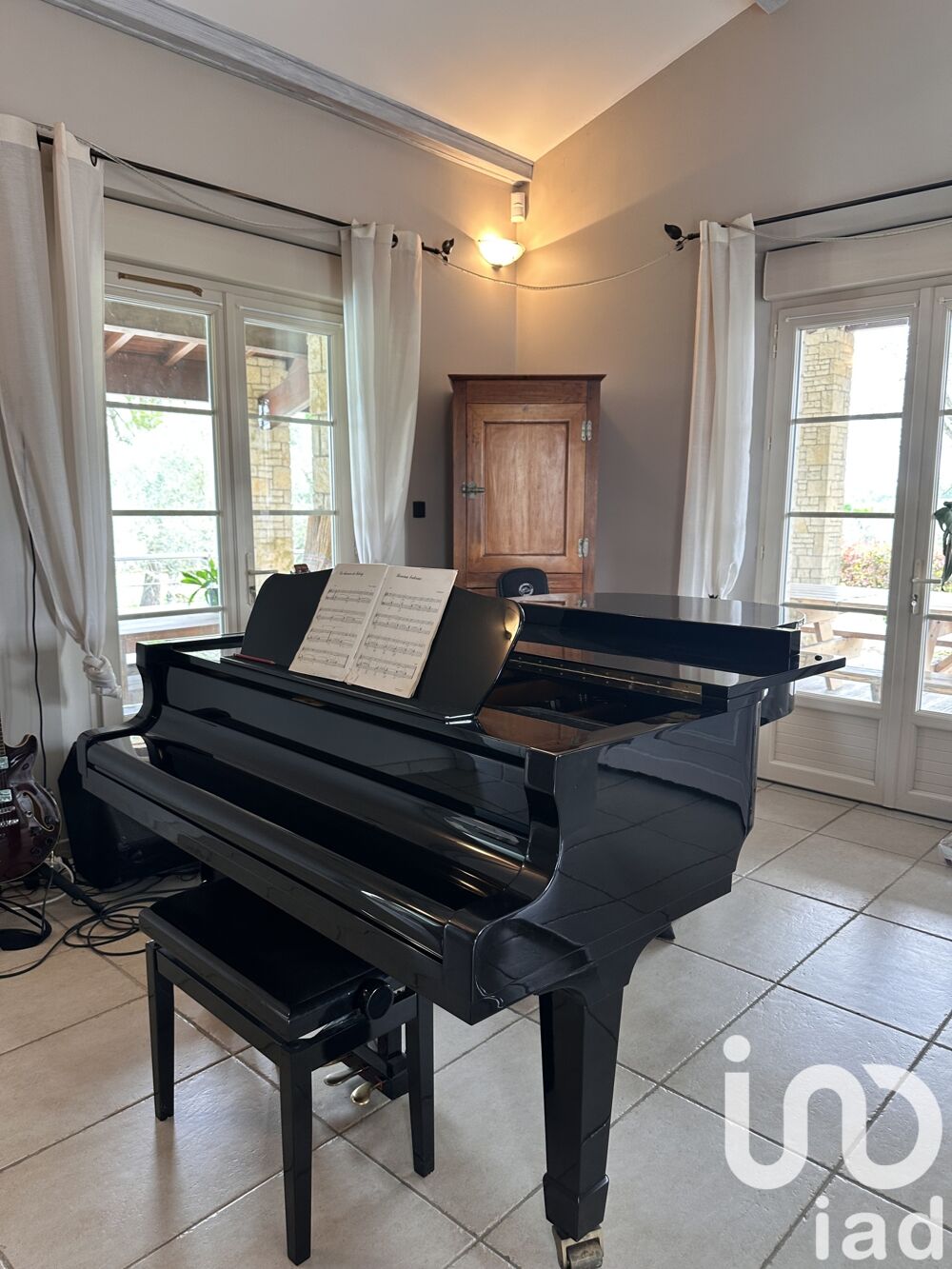 � vendre  Maison Ar�ais (79210)