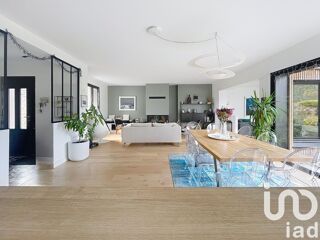  Maison � vendre 8 pi�ces 260 m�