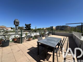  Immeuble � vendre 328 m�