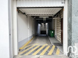  Parking / Garage � vendre 9 m�