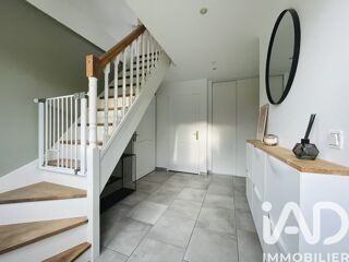  Maison � vendre 8 pi�ces 234 m�