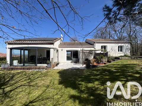   Vente Maison traditionnelle 6 pi�ces Maison - 6 pi�ce(s) - 130 m�