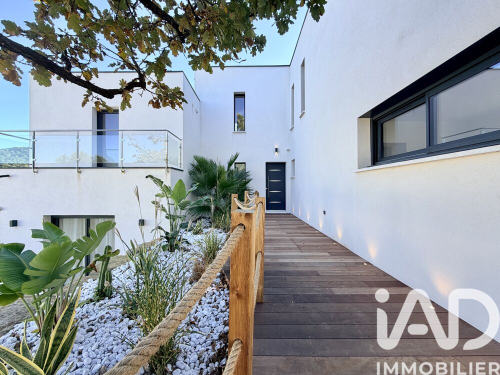 � vendre  Villa Solli�s-Toucas (83210)