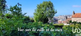  Villa  vendre 8 pices 225 m