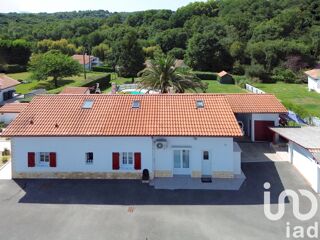  Maison  vendre 9 pices 194 m