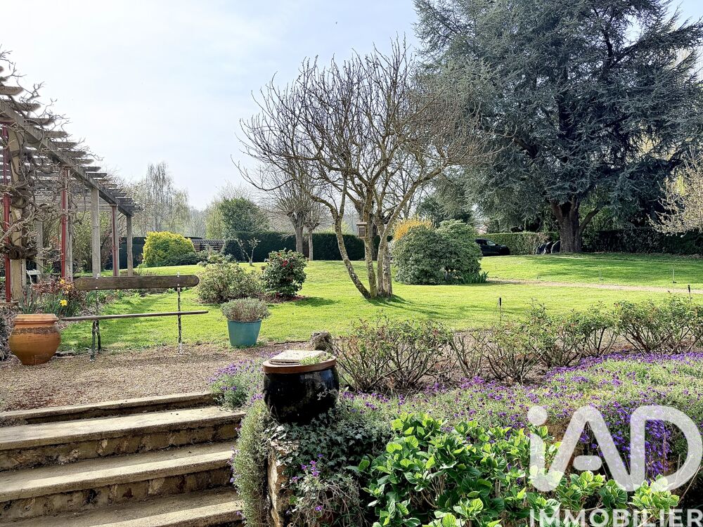 � vendre  Maison Montfort-l'Amaury (78490)