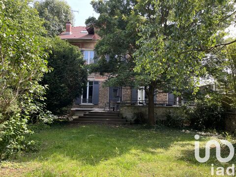   Vente Maison/villa 9 pices Maison - 9 pice(s) - 226 m