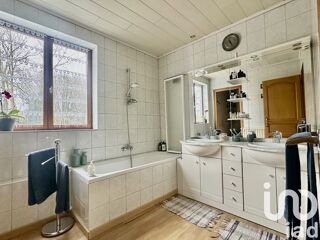  Appartement  vendre 5 pices 106 m