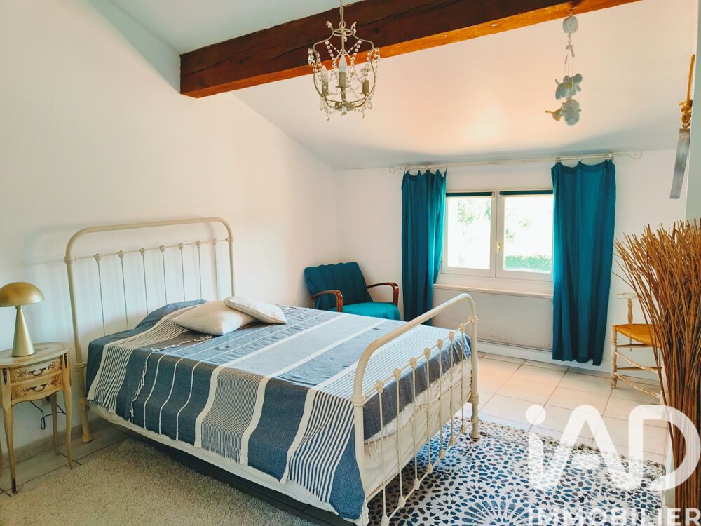 � vendre  Maison Saint-Laurent-d'Aigouze (30220)