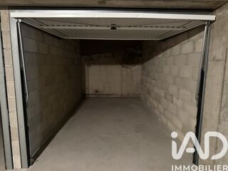  Parking / Garage � vendre 12 m�