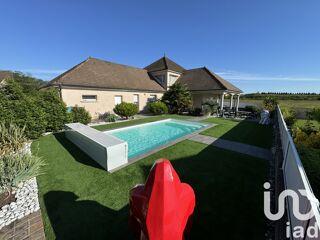  Maison  vendre 7 pices 205 m