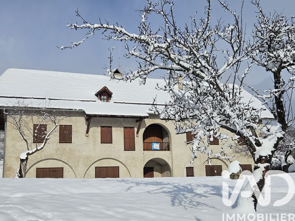 � vendre  Maison Savines-le-Lac (05160)