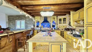  Maison � vendre 4 pi�ces 195 m�