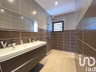  Maison � vendre 7 pi�ces 214 m�