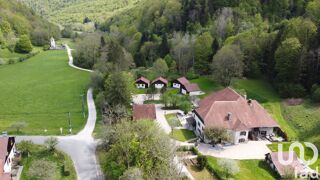  Maison  vendre 15 + pices 700 m