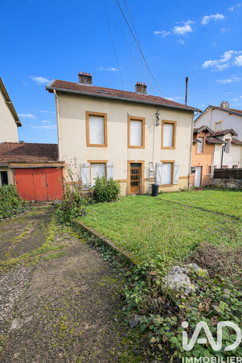   Vente Maison/villa 8 pi�ces Maison - 8 pi�ce(s) - 106 m�