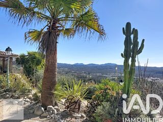  Maison � vendre 6 pi�ces 214 m�