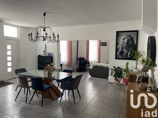  Maison � vendre 4 pi�ces 180 m�
