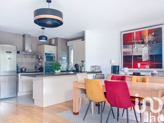  Appartement  vendre 4 pices 83 m