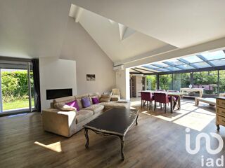  Maison  vendre 8 pices 219 m