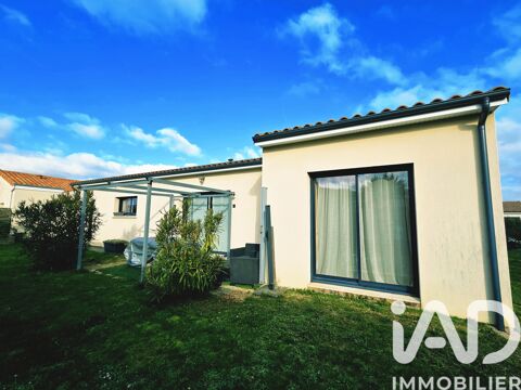   Vente Maison traditionnelle 5 pi�ces Maison - 5 pi�ce(s) - 104 m�