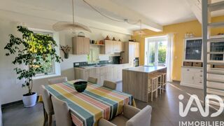  Maison  vendre 8 pices 305 m