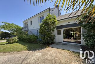  Maison � vendre 8 pi�ces 194 m�