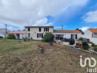  Maison  vendre 7 pices 185 m