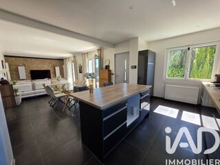  Maison � vendre 8 pi�ces 208 m�