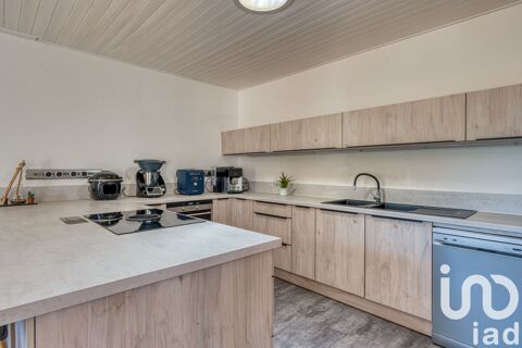   Vente Maison/villa 10 pi�ces Maison - 10 pi�ce(s) - 232 m�