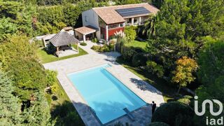  Maison � vendre 8 pi�ces 300 m�